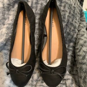 Black faux suede ballet flats